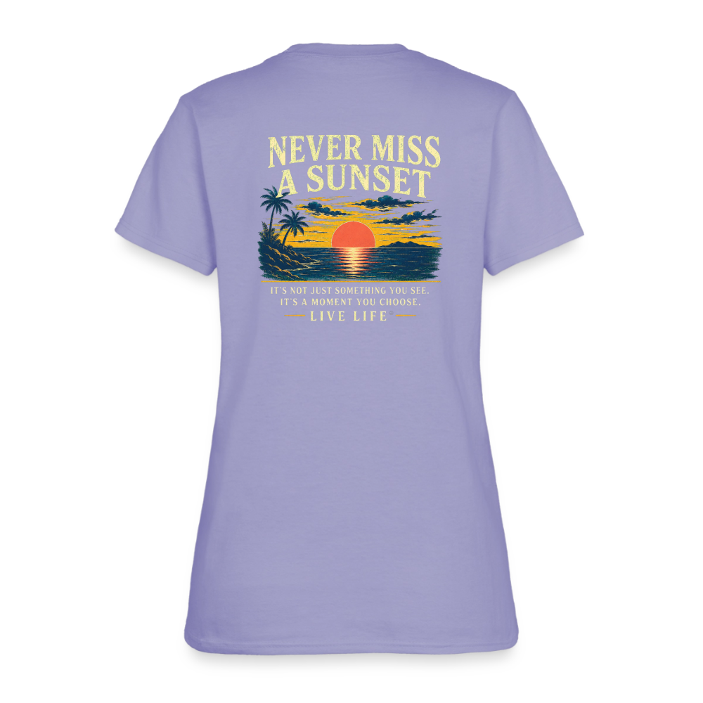 Never Miss a Sunset  Women's T-shirt - lavender